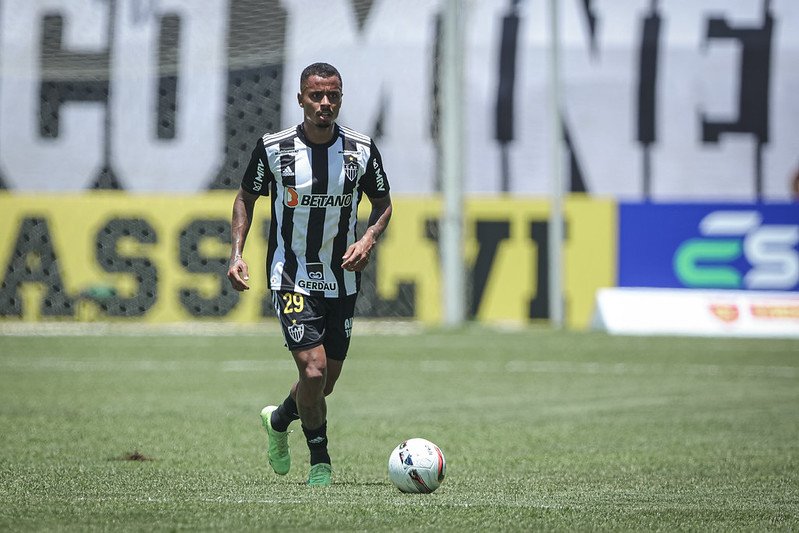 Atlético-MG aceita abrir negociações envolvendo Allan por € 15 milhões R$ 82,7 milhões