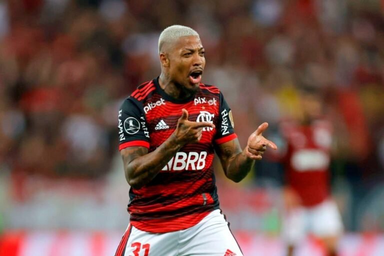 Marinho desabafa sobre seu momento no Flamengo e rumores de sua saída