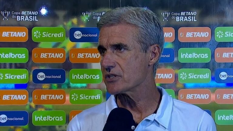 Luís Castro diz que não irá comentar mais sobre falta de reforços no Botafogo