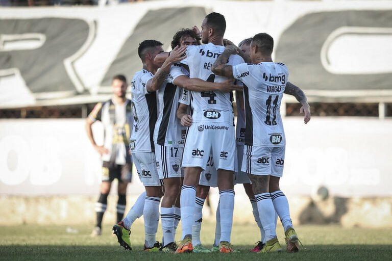 Atlético-MG vence, garante primeiro lugar geral e segue invicto na temporada