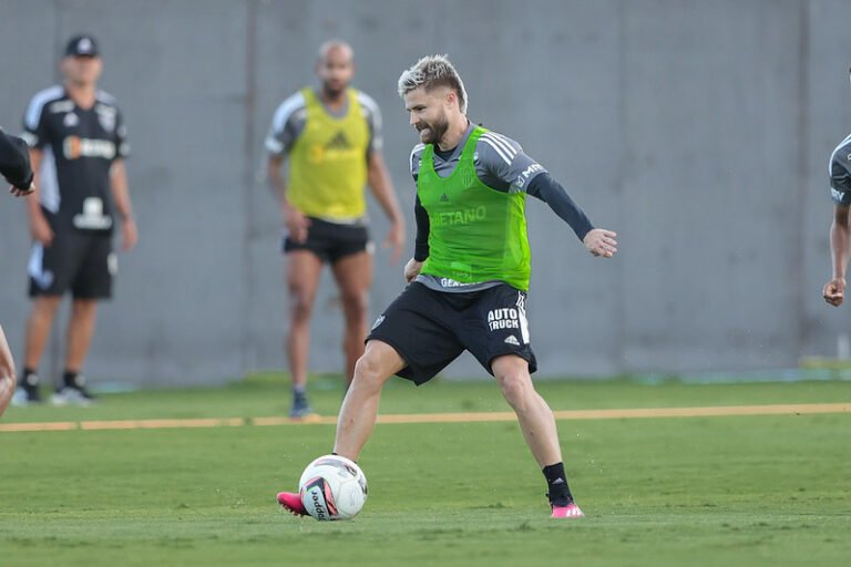 Atlético-MG pode faturar mais de R$ 5 milhões com venda de Eduardo Sasha ao Vasco