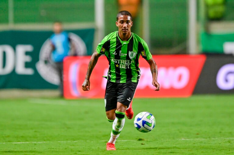 Jovem destaque do América-MG será jogador do Bayer Leverkusen, afirma jornalista