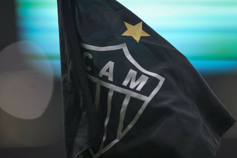 Após classificação, Atlético-MG quita todas as pendencias atrasadas com elenco