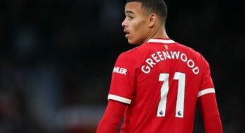 Botafogo avalia contratação de atacante polêmico do Manchester United