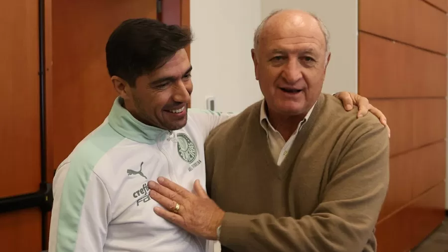 Abel Ferreira supera Felipão em número de finais pelo Palmeiras