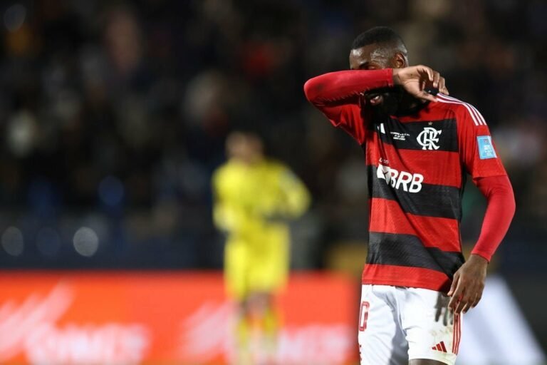 Flamengo deixou de faturar R$ 49,7 milhões com fracassos na Recopa, Mundial e Supercopa