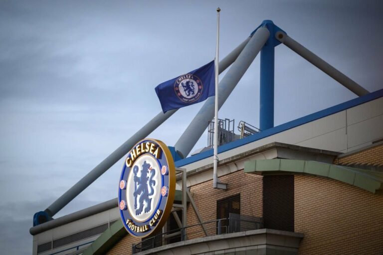 Chelsea coloca 11 jogadores na lista de transferências; veja nomes