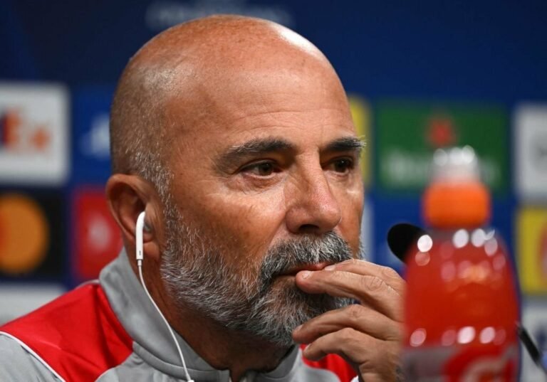 Sevilla vai demitir Sampaoli nas próximas horas, afirma jornalista