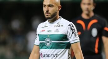 Santos tem interesse no meia-atacante Régis, do Coritiba