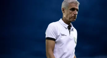 Luís Castro comenta sobre as vaias da torcida do Botafogo em duelo contra o Resende