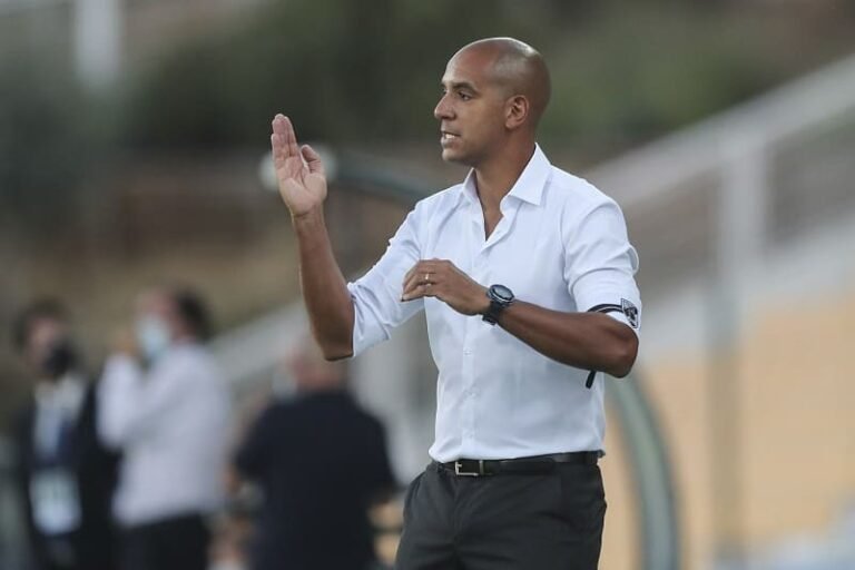 OFICIAL: Cruzeiro anuncia contratação de Pepa