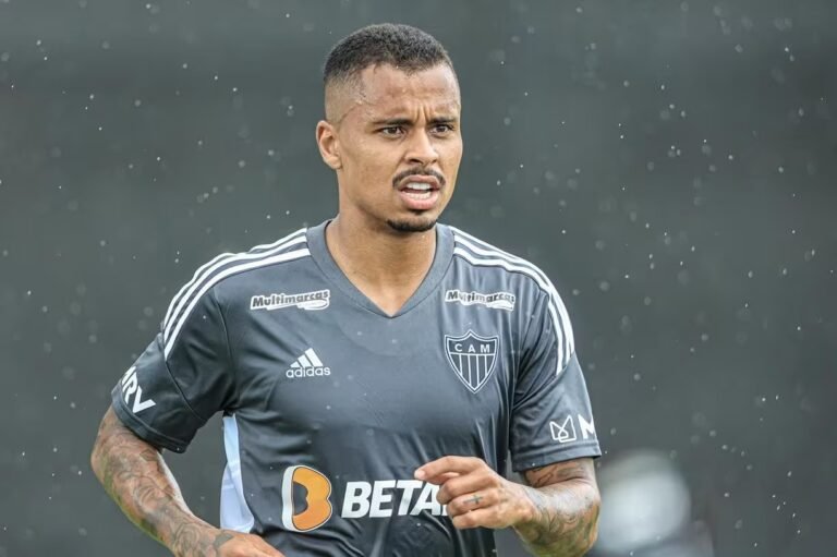 Allan segue sendo prioridade para Abel Ferreira e Palmeiras pode fazer nova oferta pelo jogador
