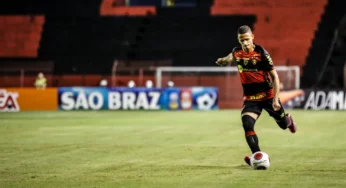Alvo de clubes brasileiros, Luciano Juba assina pré-contrato com o Bahia; Sport nega