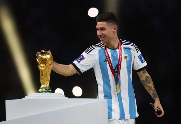 Jogador campeão da Copa do Mundo pela Argentina é acusado de abuso sexual