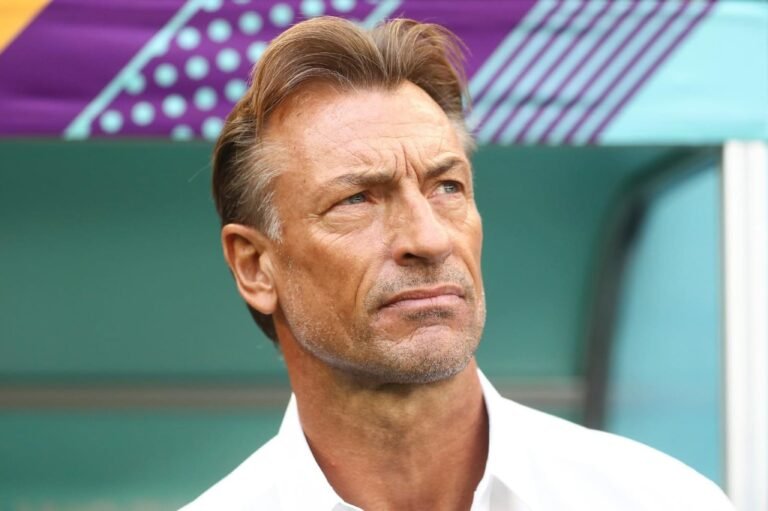 Ex-técnico da Arábia Saudita é anunciado pela seleção feminina da França