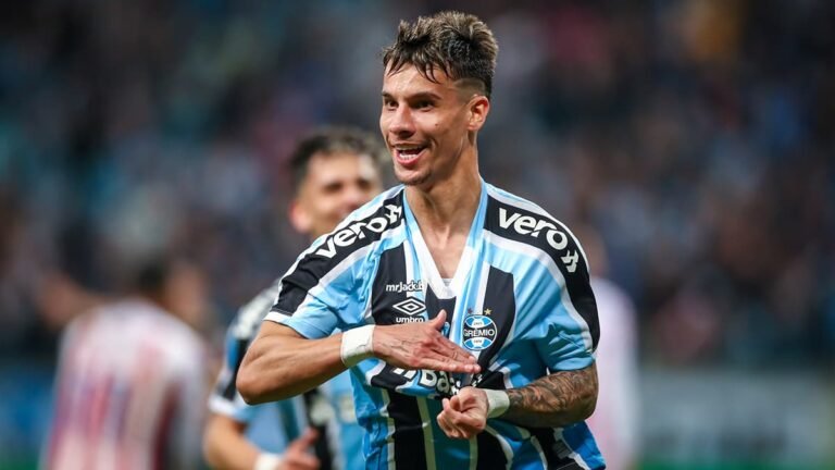 Ferreira decide não renovar com Grêmio