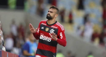 Vidal exalta Fabrício Bruno em suas redes sociais: “Europa te espera”