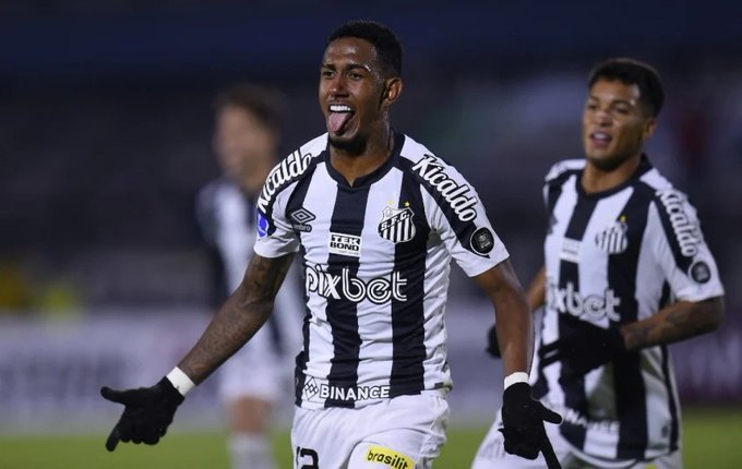 Novo reforço do Vasco chega ao Rio de Janeiro ainda essa semana