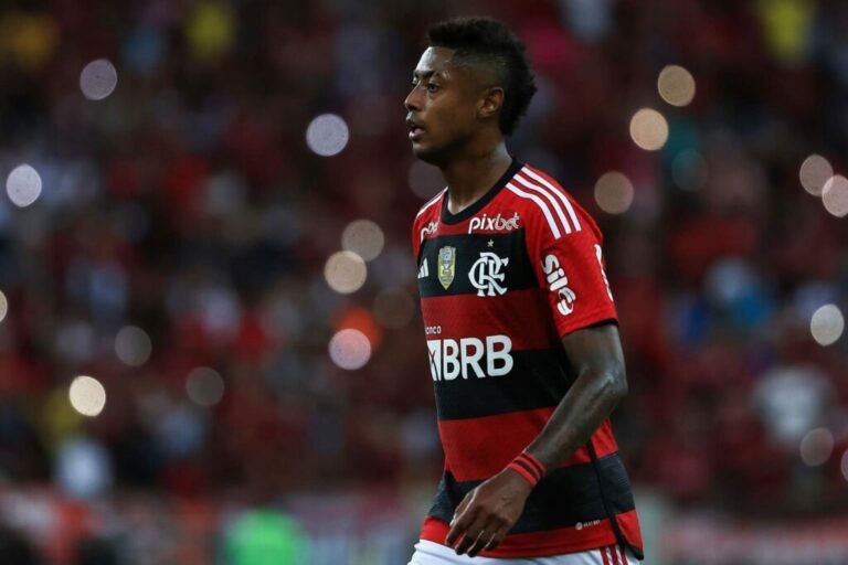 Bruno Henrique segue fora contra o Botafogo