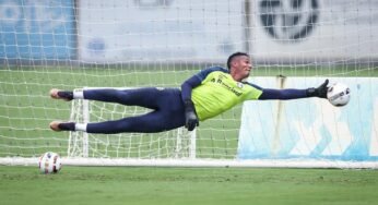 Goleiro do Grêmio perde titularidade por indisciplina