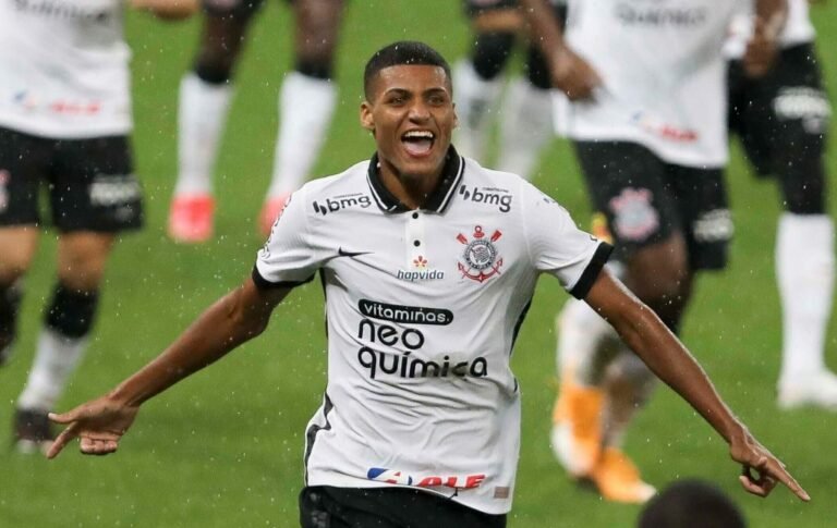 Ex-jogador do Corinthians marca gol mais rápido do Brasileirão Sub-20; confira