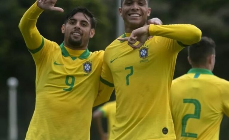 Athletico renova contrato de atacante promissor; vínculo será de longa duração