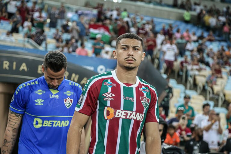 André revela acordo com Fluminense sobre propostas de clubes europeus