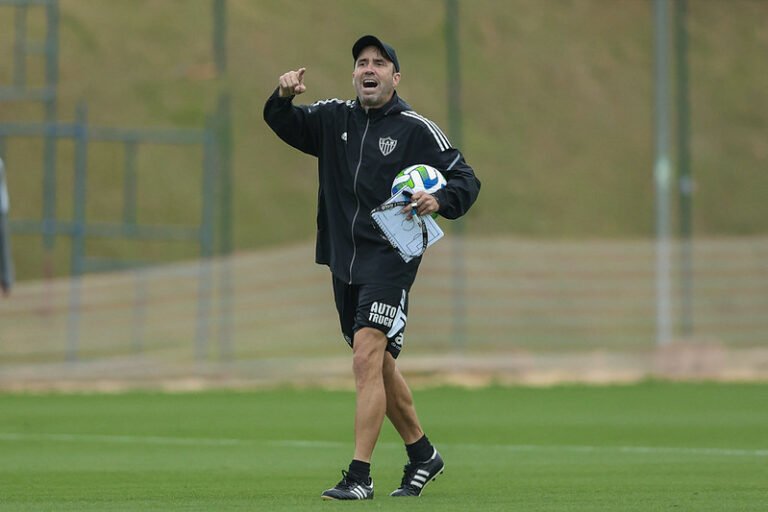 Atlético-MG tenta evitar sequencia negativa de derrotas na temporada