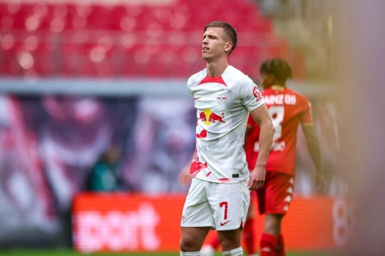 RB Leipzig e Dani Olmo conversam por renovação, mas situação é indefinida