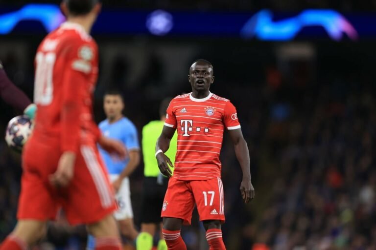 Bayern se arrepende de contrartação e pretende negociar Mané