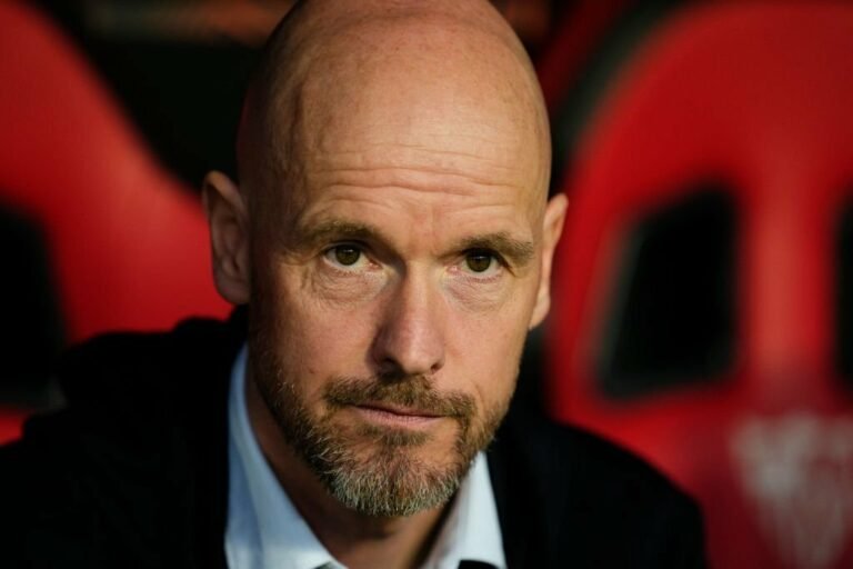 United prepara reformulação e pode fazer barca com até 15 jogadores