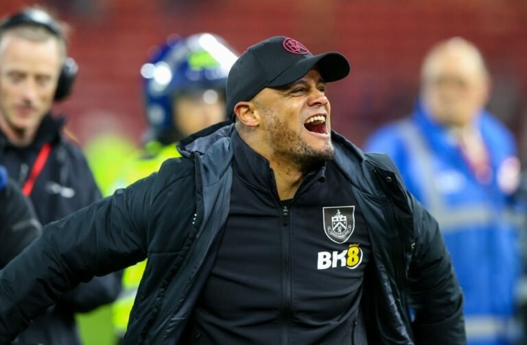 Vincent Kompany entra em lista prioritária para assumir o Chelsea