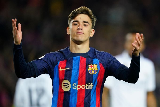Rumores de contratações do Barcelona irritam Gavi e seus agentes