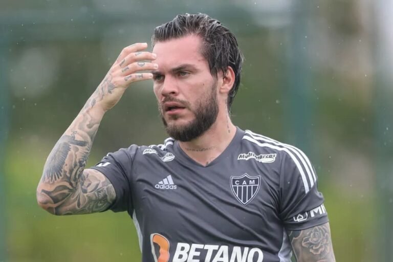 Atlético-MG aceita proposta de Grêmio por Nathan, mas jogador não quer sair