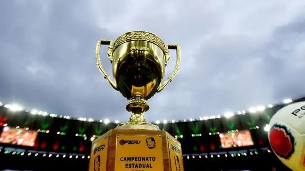 Flamengo recebeu mais do que Botafogo e Vasco juntos em receitas no Carioca