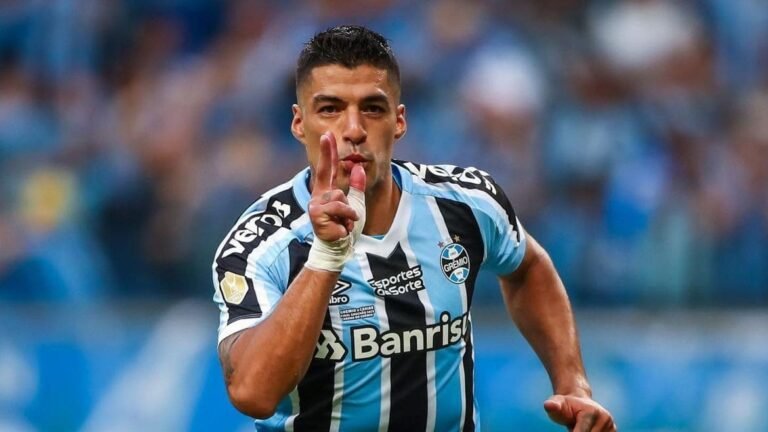 Suárez vai desfalcar Grêmio contra o ABC, pela Copa do Brasil
