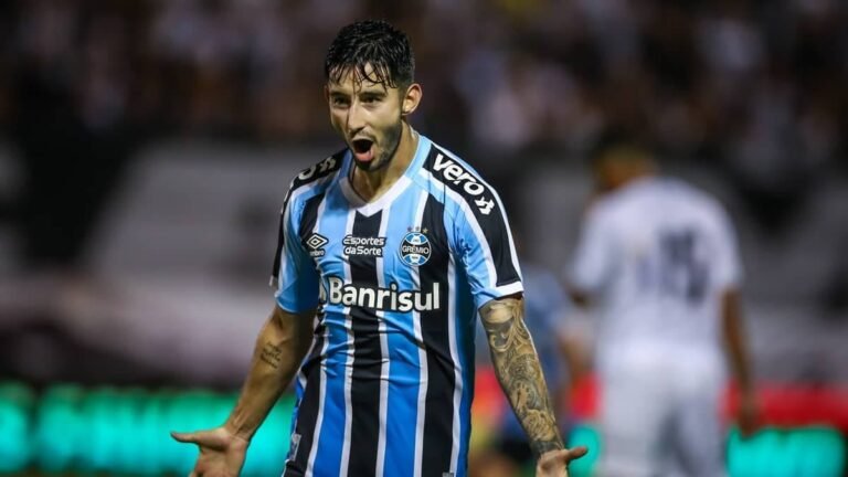 Villasanti, do Grêmio, sofre múltiplas fraturas no rosto e será operado