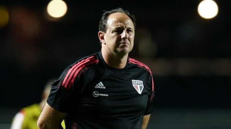 Rogério Ceni se envolve em nova confusão com jogadores do São Paulo