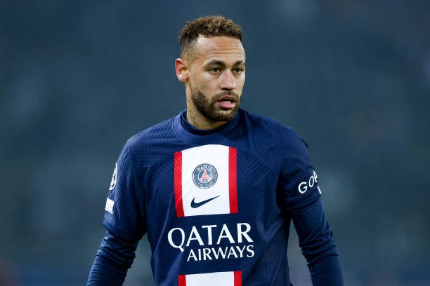 Neymar desperta interesse de Chelsea e rivais de Manchester, afirma site