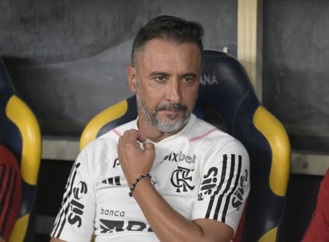 Vitor Pereira é demitido do Flamengo