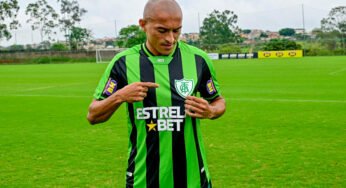 Em meio à polêmica de apostas, América-MG acerta rescisão com Nino Paraíba