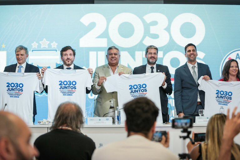 Conmebol quer usar “história” como trunfo para vencer concorrência pela Copa do Mundo de 2030