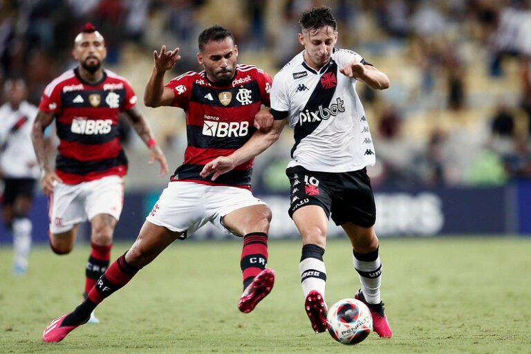 Clássico entre Vasco e Flamengo terá torcida dividida e será no Maracanã