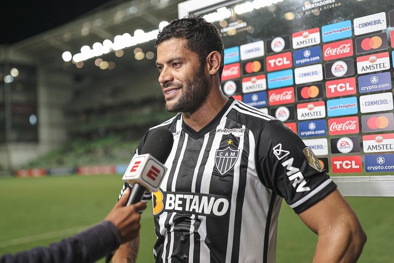 Hulk fala sobre o novo pênalti perdido na Libertadores e exalta Igor Gomes