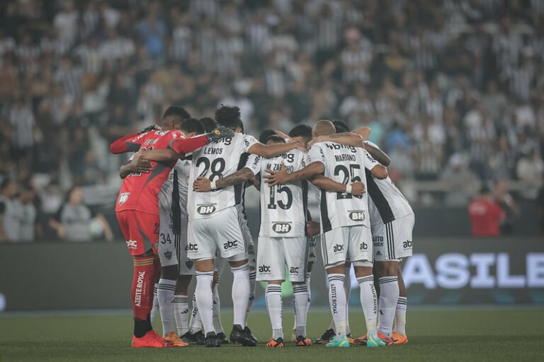 Atlético-MG tem R$ 40 milhões em dívidas com outros clubes por contratações de jogadores