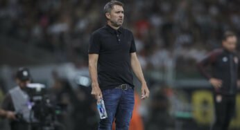 Coudet revela o desejo de treinar o Internacional novamente: “Tenho uma dívida”