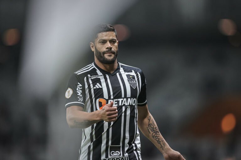 Hulk comenta polêmica de apostas no futebol brasileiro e pede punição para jogadores envolvidos