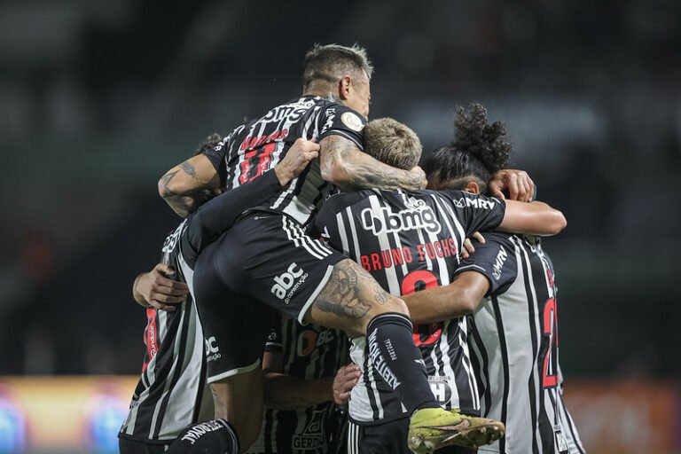 Atlético-MG é o time com mais viradas na história do Brasileirão de pontos corridos
