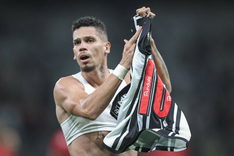 Atlético e Paulinho viviam expectativa por convocação do atacante