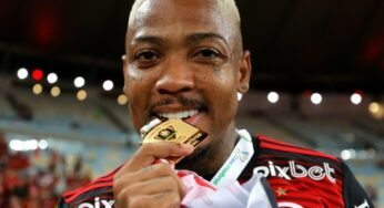 Por alto salário, Marinho, do Flamengo, se afasta de reforçar o São Paulo